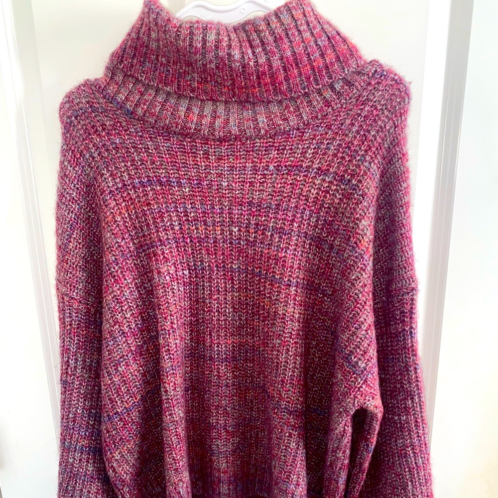 Old navy sweater